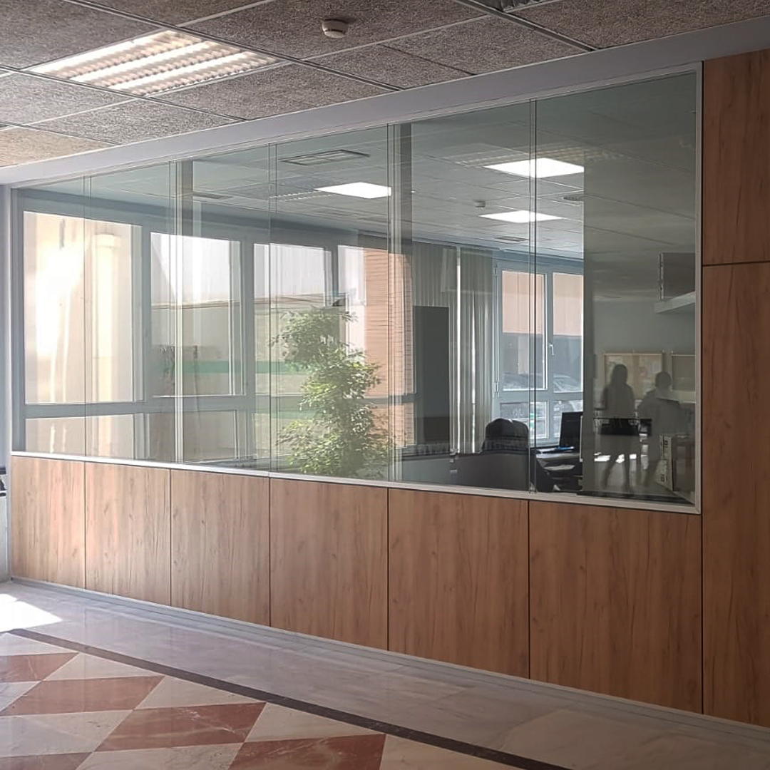 protecnics_global_mampara_office