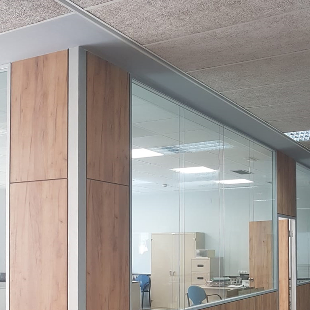 protecnics_global_mampara_office